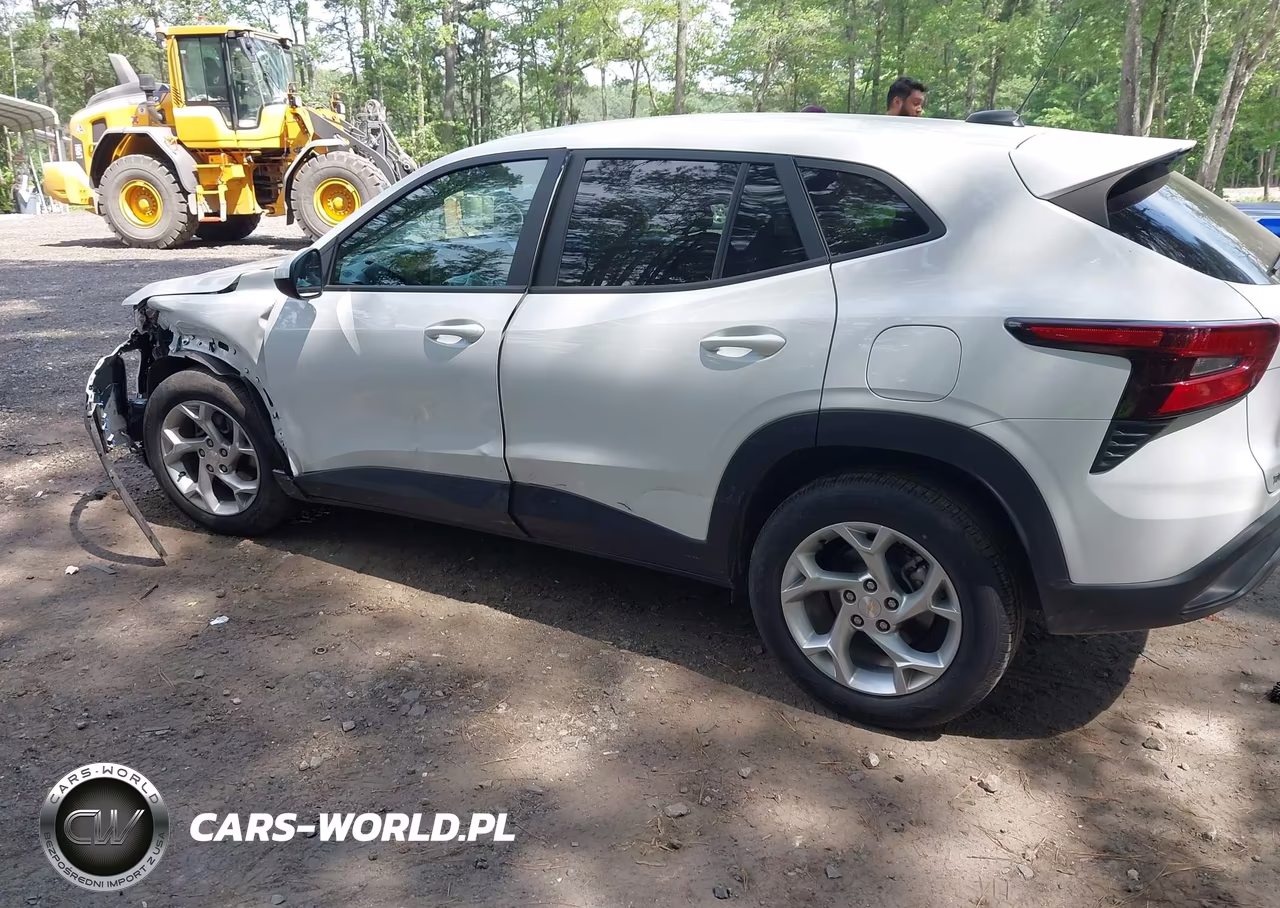 2024 Chevrolet Trax Fwd Sp VIN:KL77LFE2XRC224887 - 3