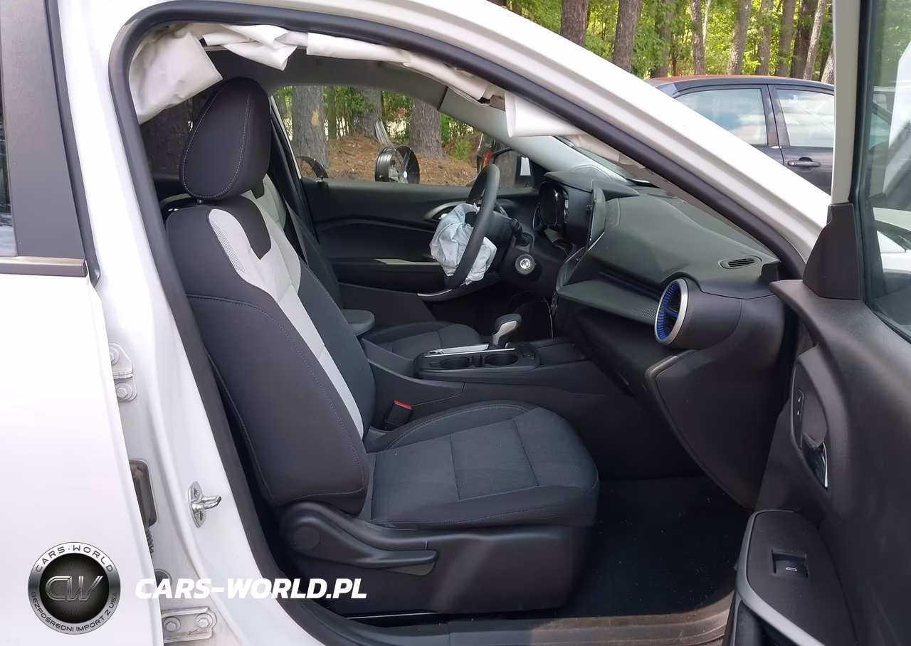 2024 Chevrolet Trax Fwd Sp VIN:KL77LFE2XRC224887 - 5