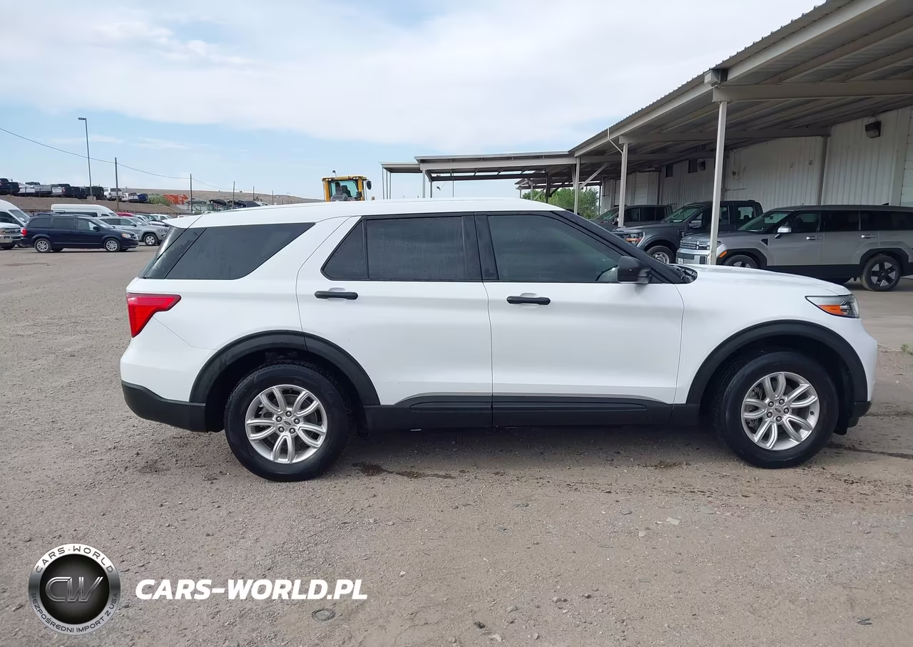 2021 Ford Explorer VIN:1FMSK8BH2MGB91613 - 13