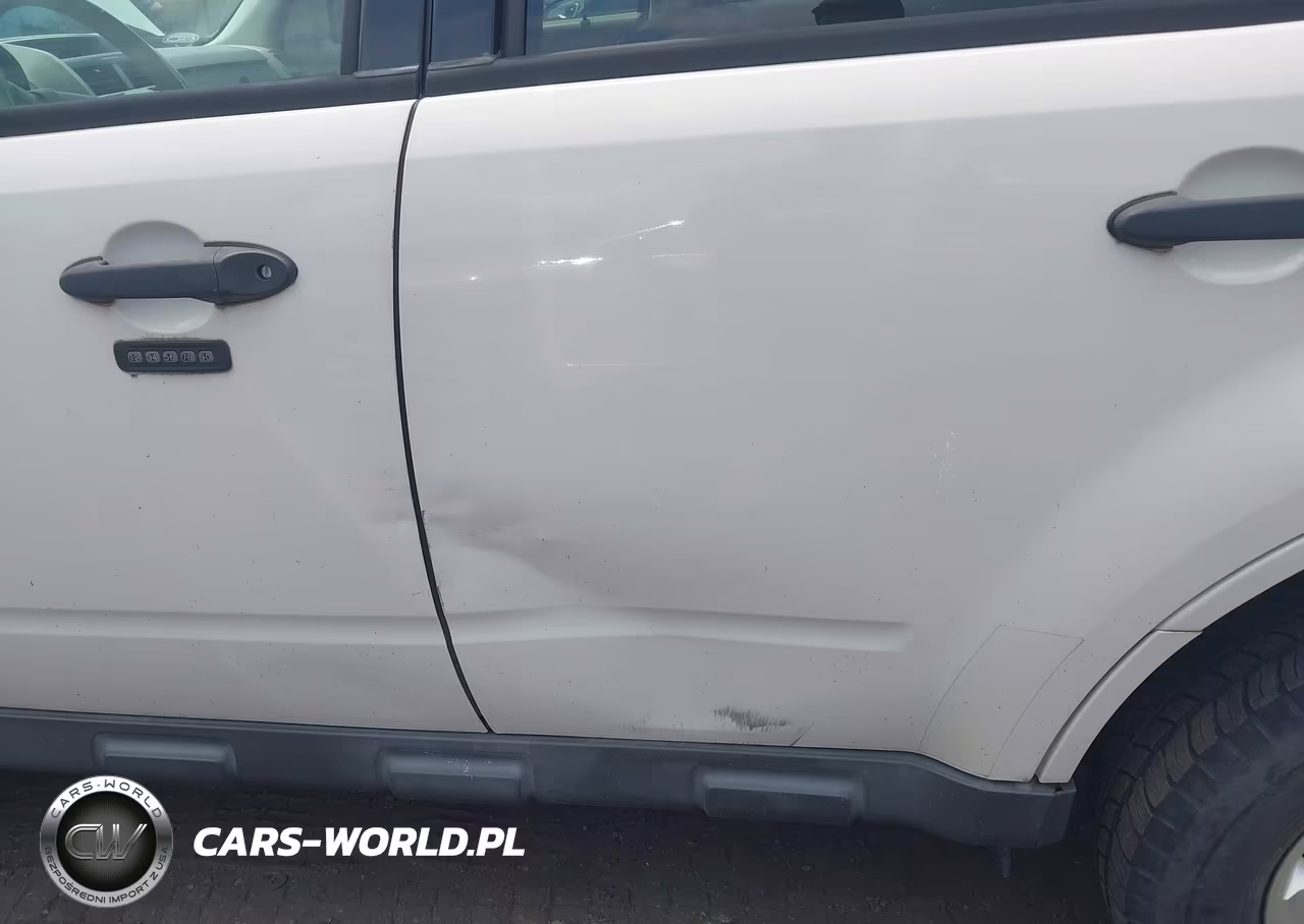 2011 Ford Escape Xlt VIN:1FMCU9D70BKB58385 - 6
