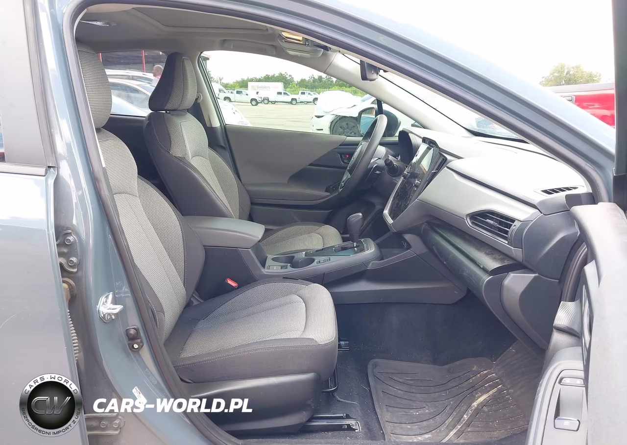 2024 Subaru Crosstrek Premium VIN:JF2GUADC4RH326591 - 5