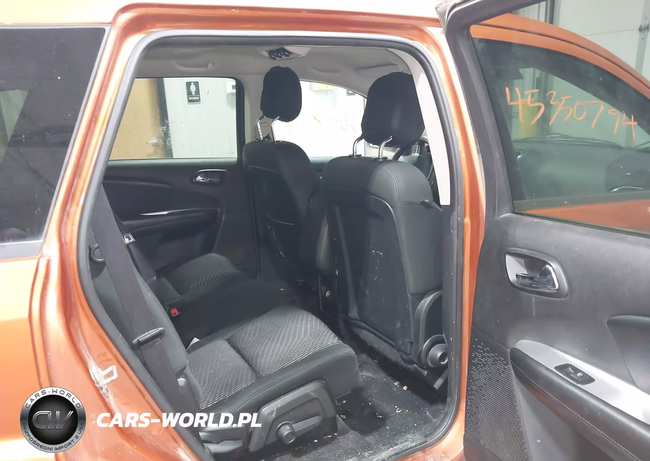 2011 Dodge Journey Mainstreet VIN:3D4PH1FGOBT558327 - 8