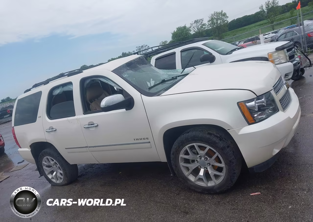 2011 Chevrolet Tahoe Ltz VIN:1GNSKCE04BR325169 - 14