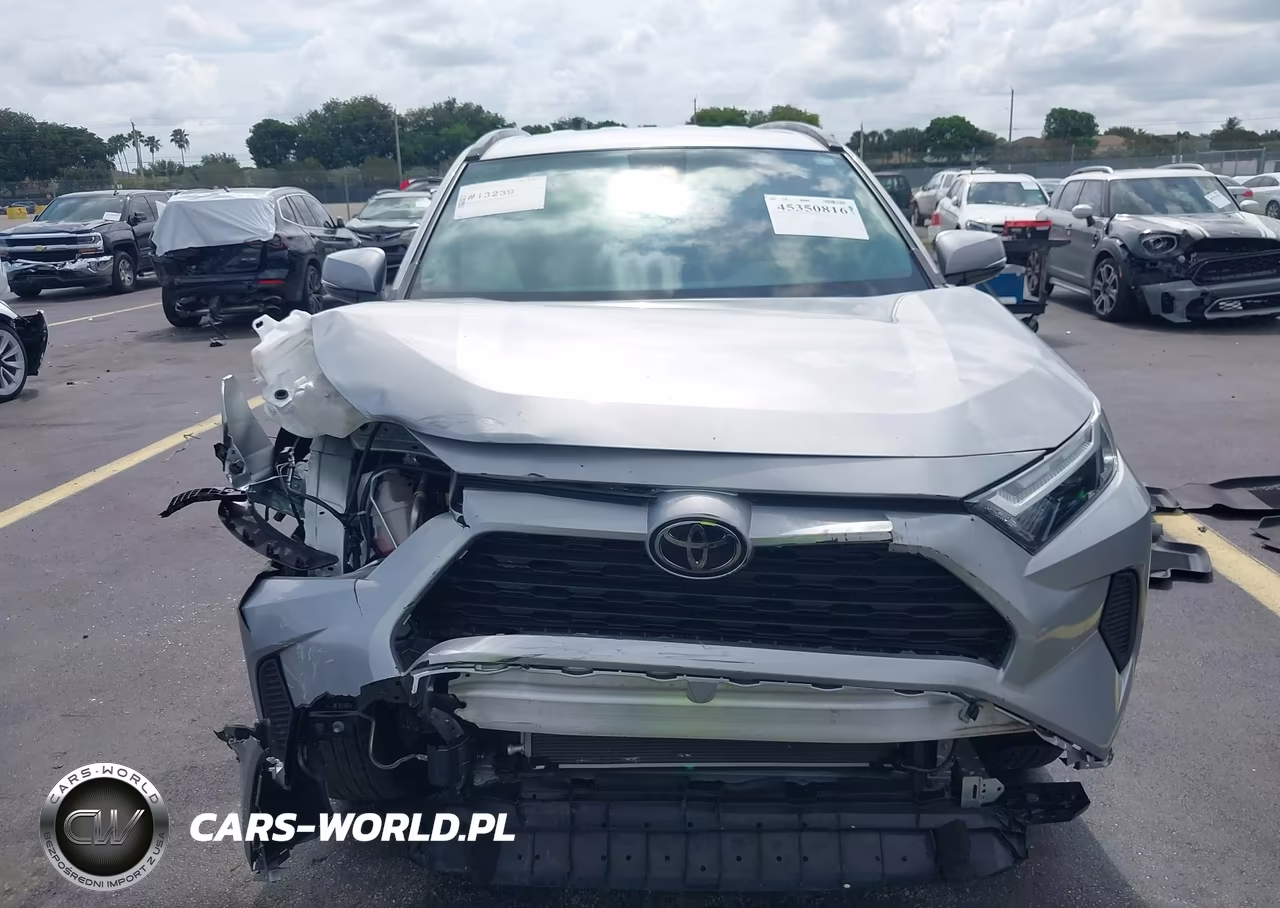 2024 Toyota Rav4 Xle VIN:2T3W1RFV2RC264121 - 12