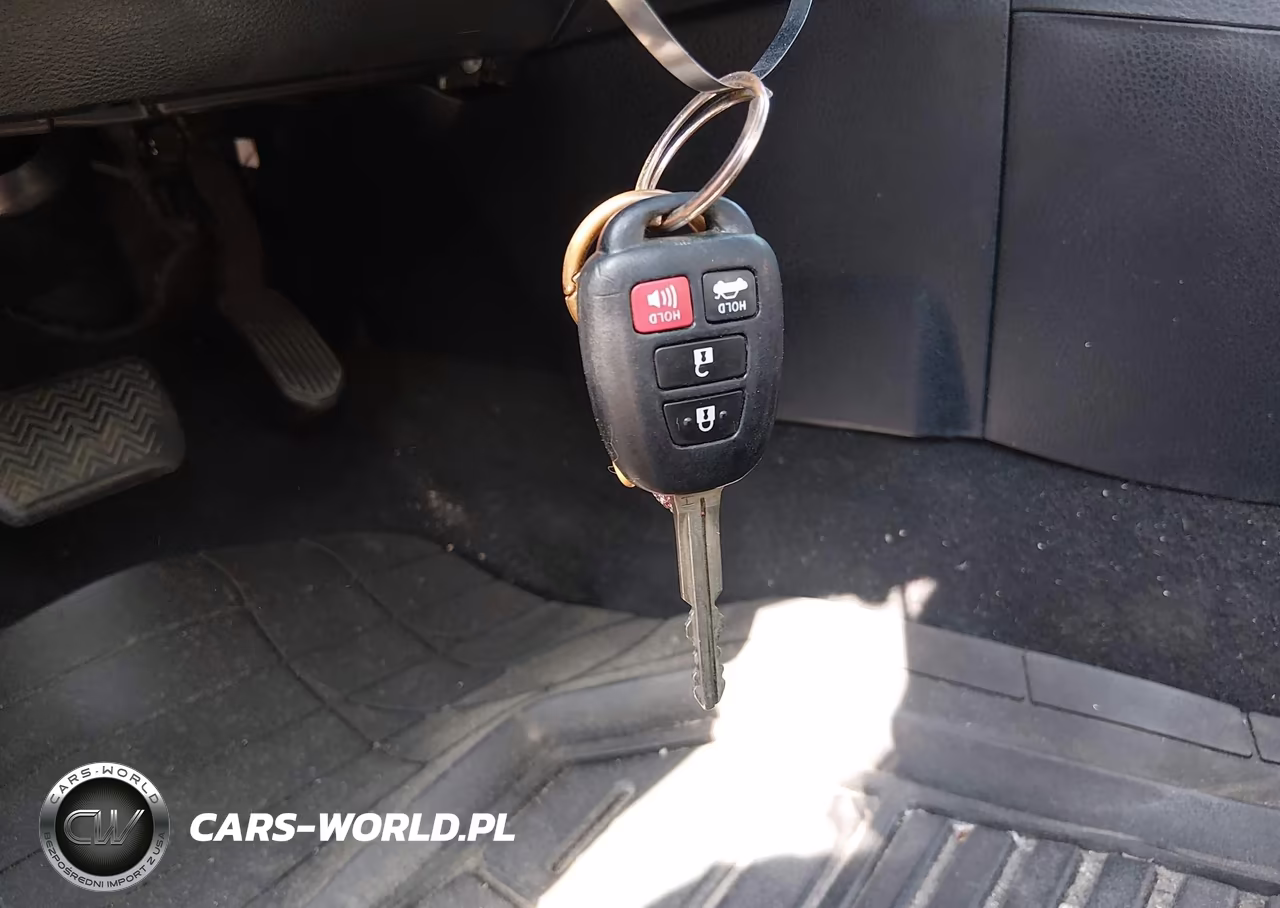 2016 Toyota Corolla Le VIN:2T1BURHE4GC634753 - 11