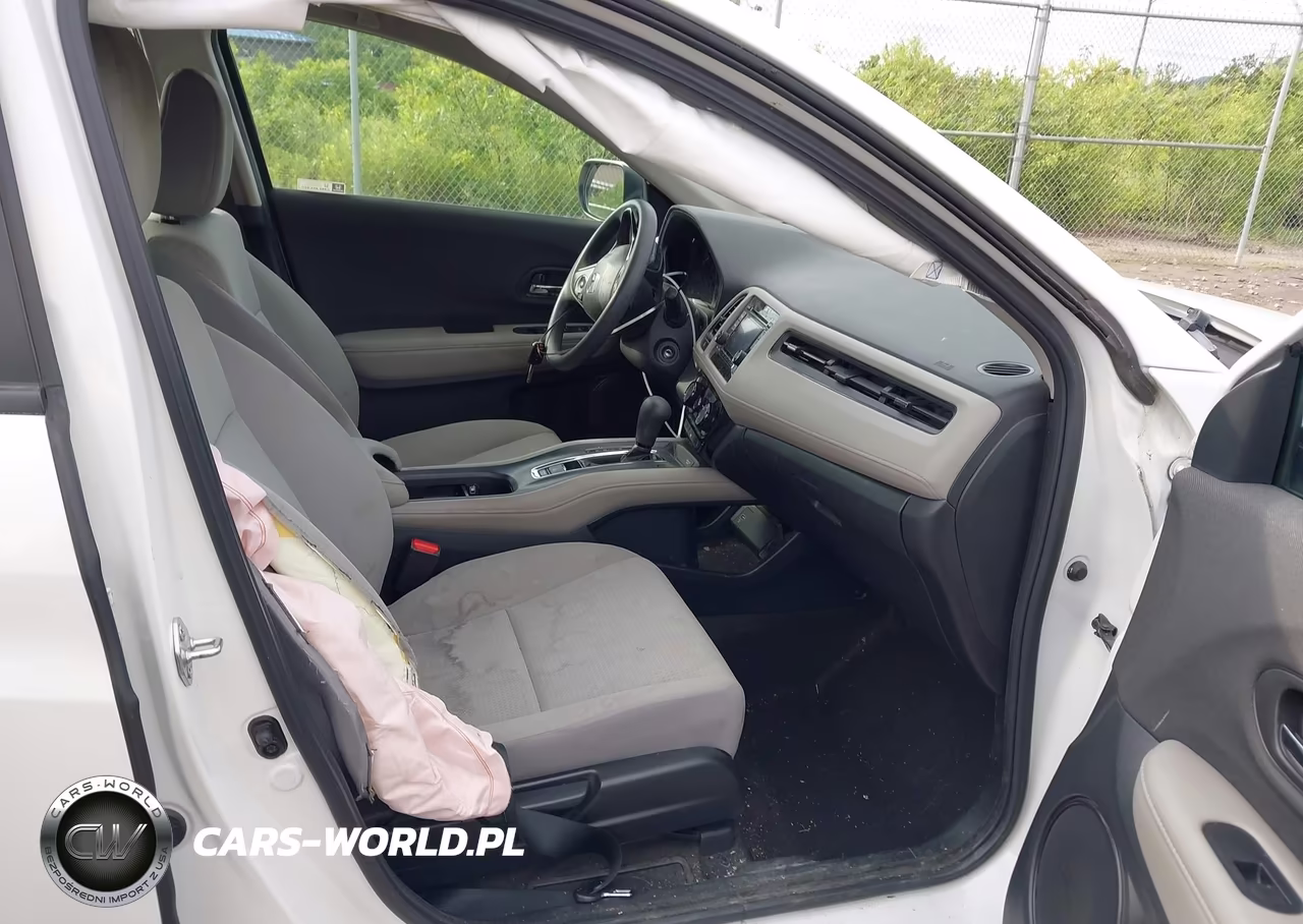 2022 Honda Hr-V Awd Lx VIN:3CZRU6H31NM732830 - 5