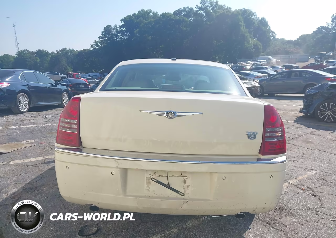 2007 Chrysler 300C VIN:2C3LA63H67H825422 - 16