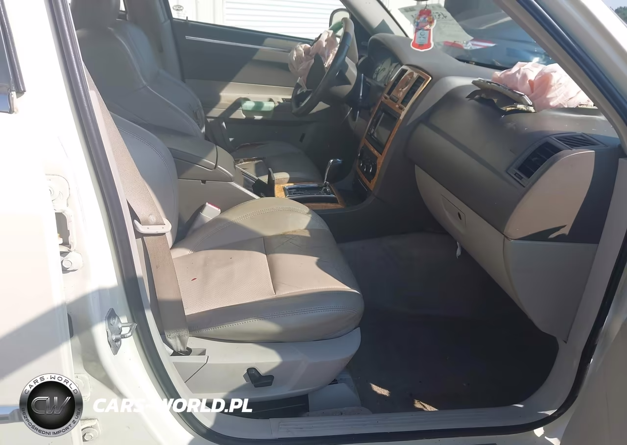 2007 Chrysler 300C VIN:2C3LA63H67H825422 - 5