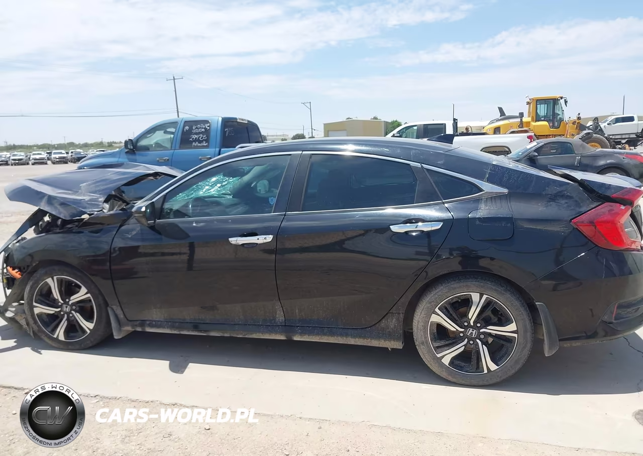 2017 Honda Civic Touring VIN:19XFC1F90HE027702 - 14