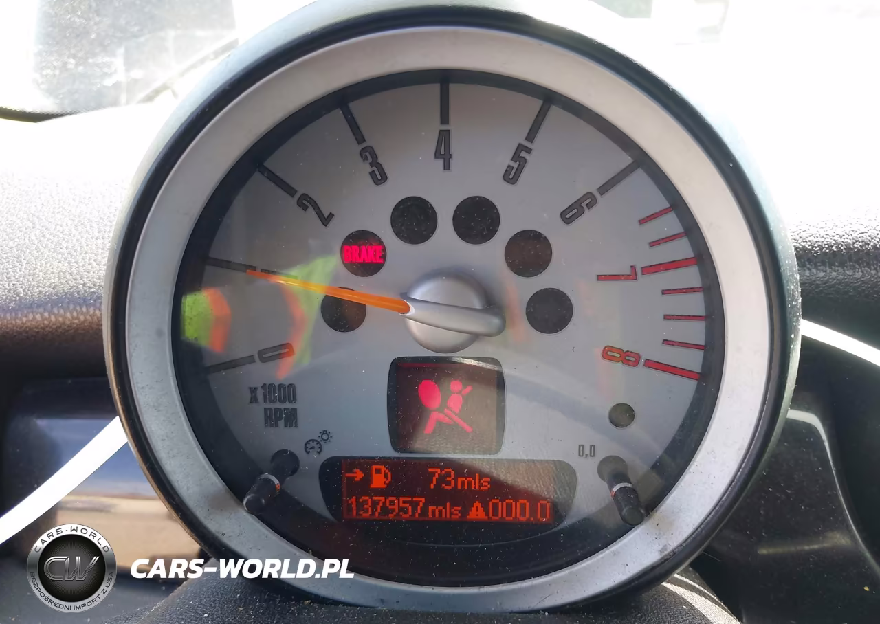 2009 Mini Cooper S Clubman VIN:WMWMM33559TP72517 - 7