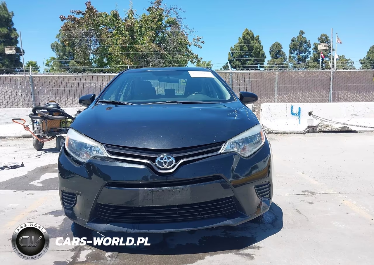 2016 Toyota Corolla Le VIN:5YFBURHE5GP475659 - 12
