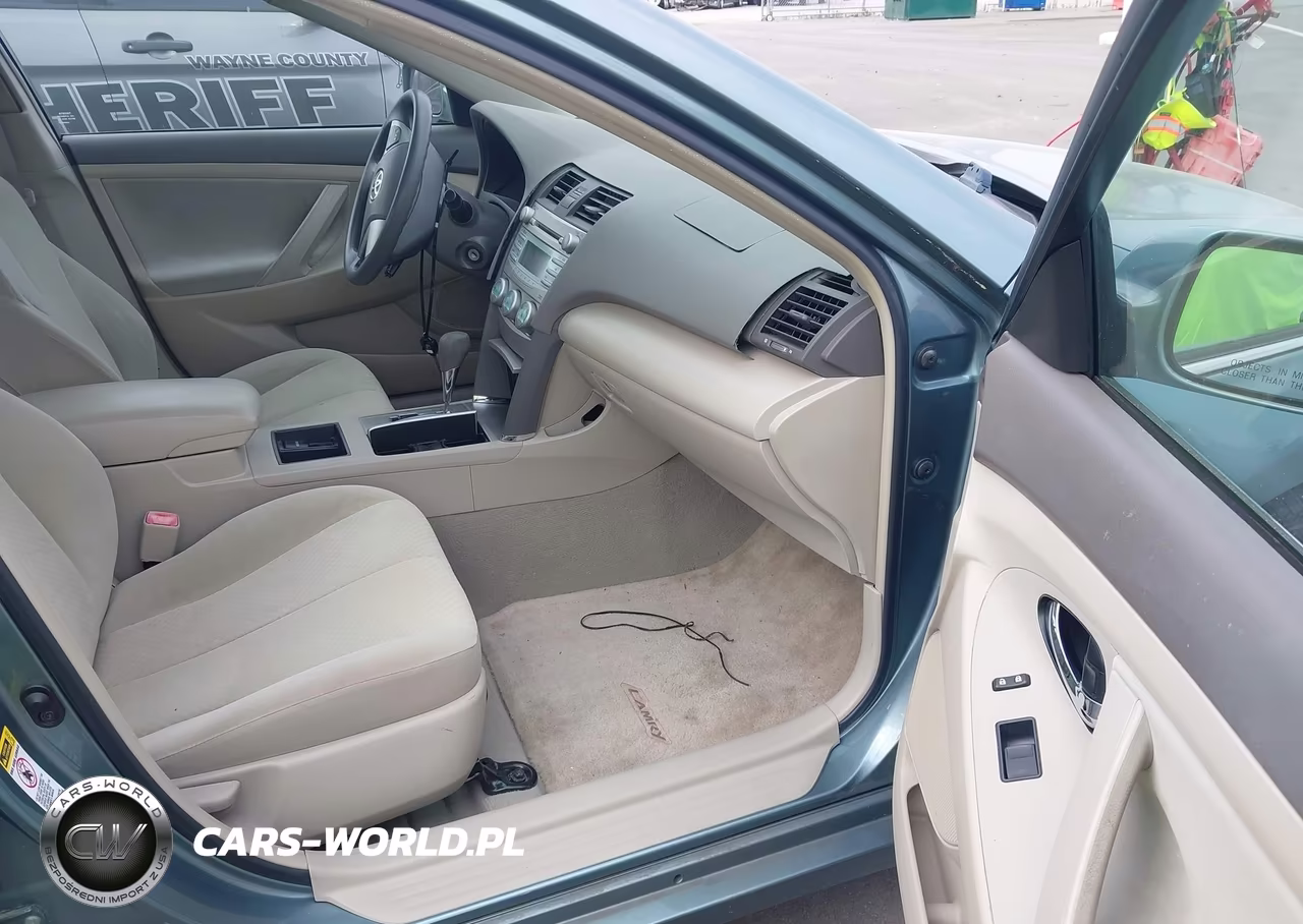 2009 Toyota Camry Le VIN:4T4BE46KX9R134435 - 5