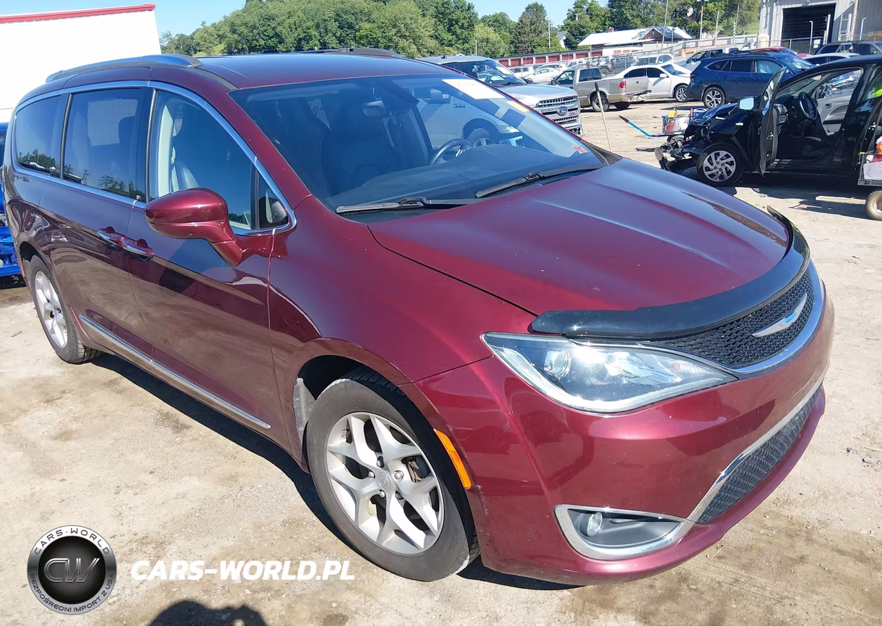 2018 Chrysler Pacifica Touring L