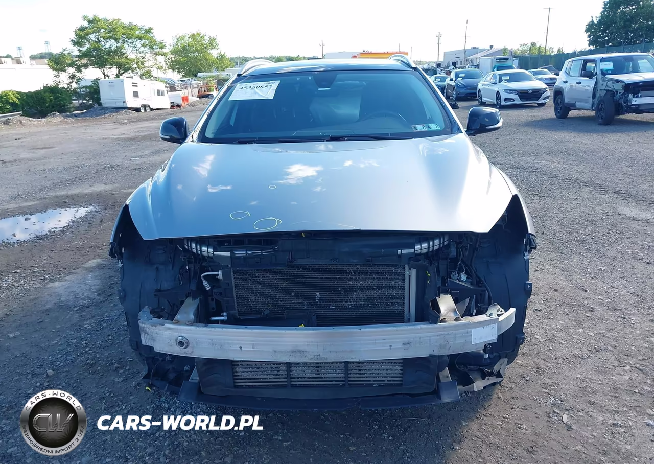 2017 Infiniti Qx30 Premium VIN:SJKCH5CR4HA025743 - 11
