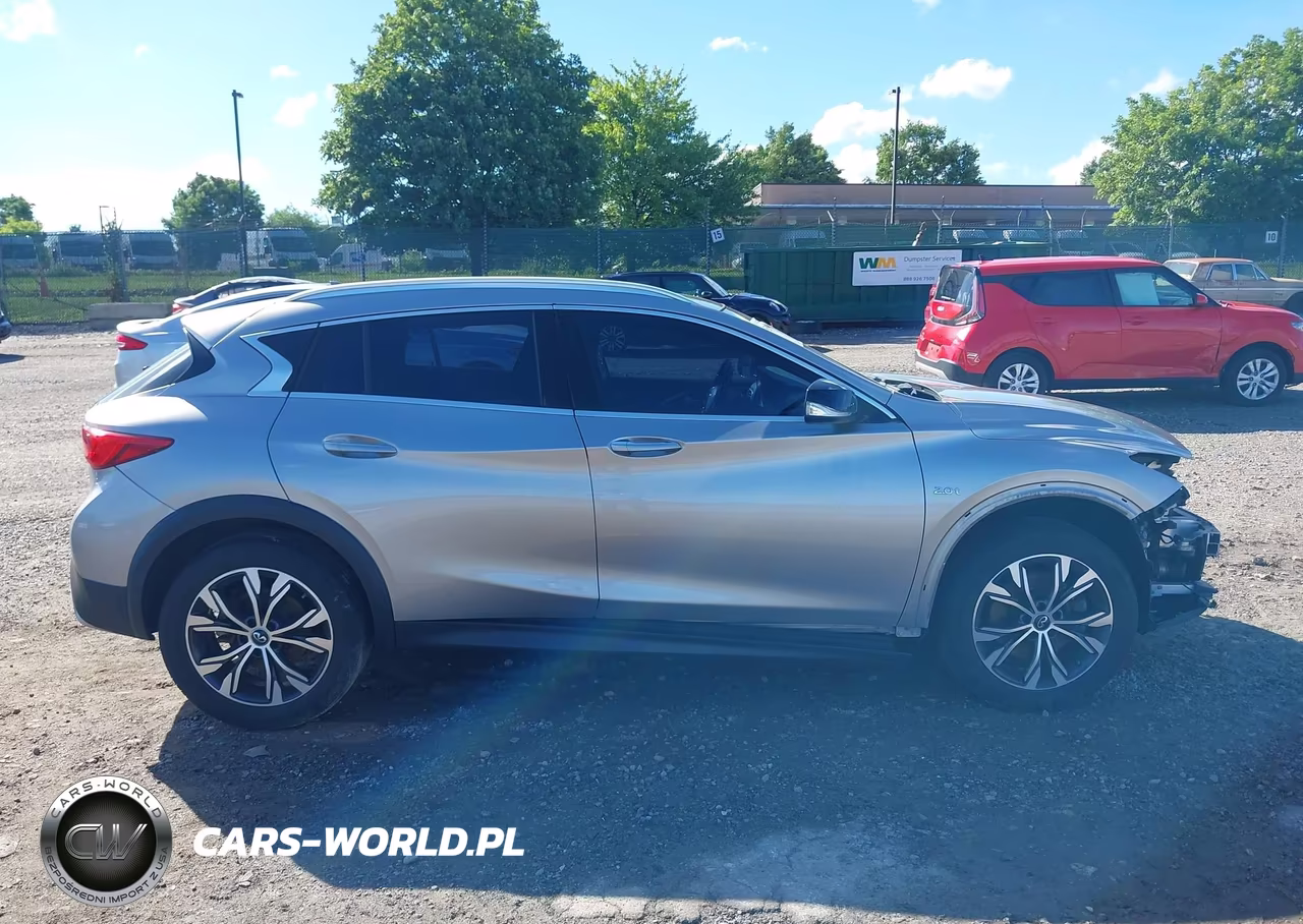 2017 Infiniti Qx30 Premium VIN:SJKCH5CR4HA025743 - 12