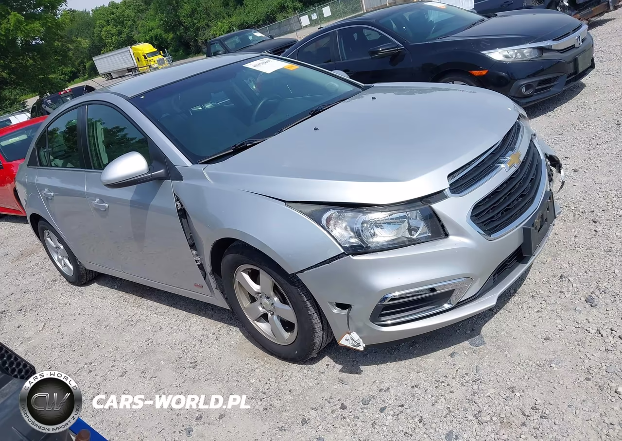 2015 Chevrolet Cruze 1Lt Auto – zdjęcie 1 z 11