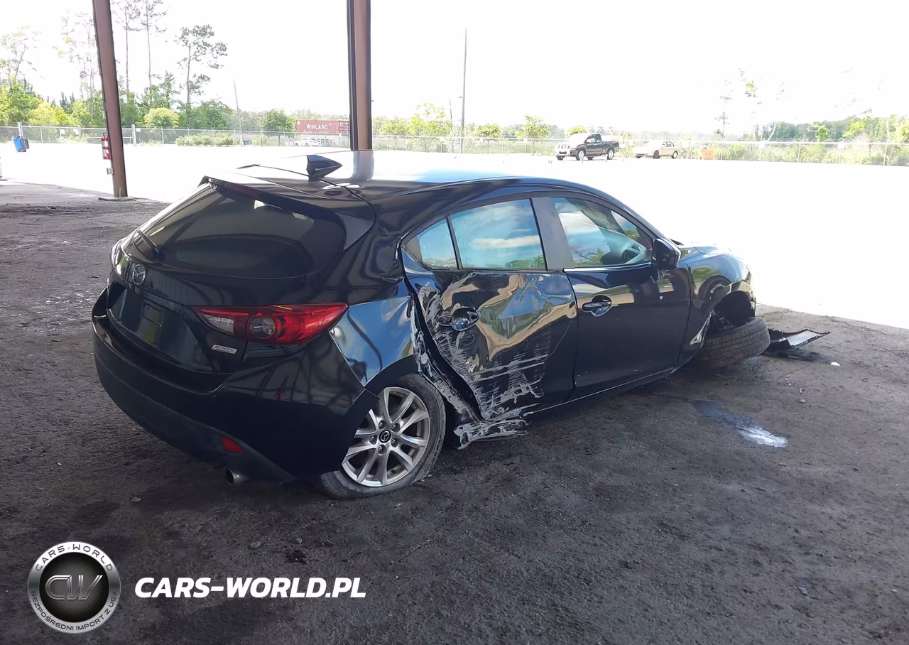 2016 Mazda Mazda3 I Touring VIN:JM1BM1M7XG1326810 - 4