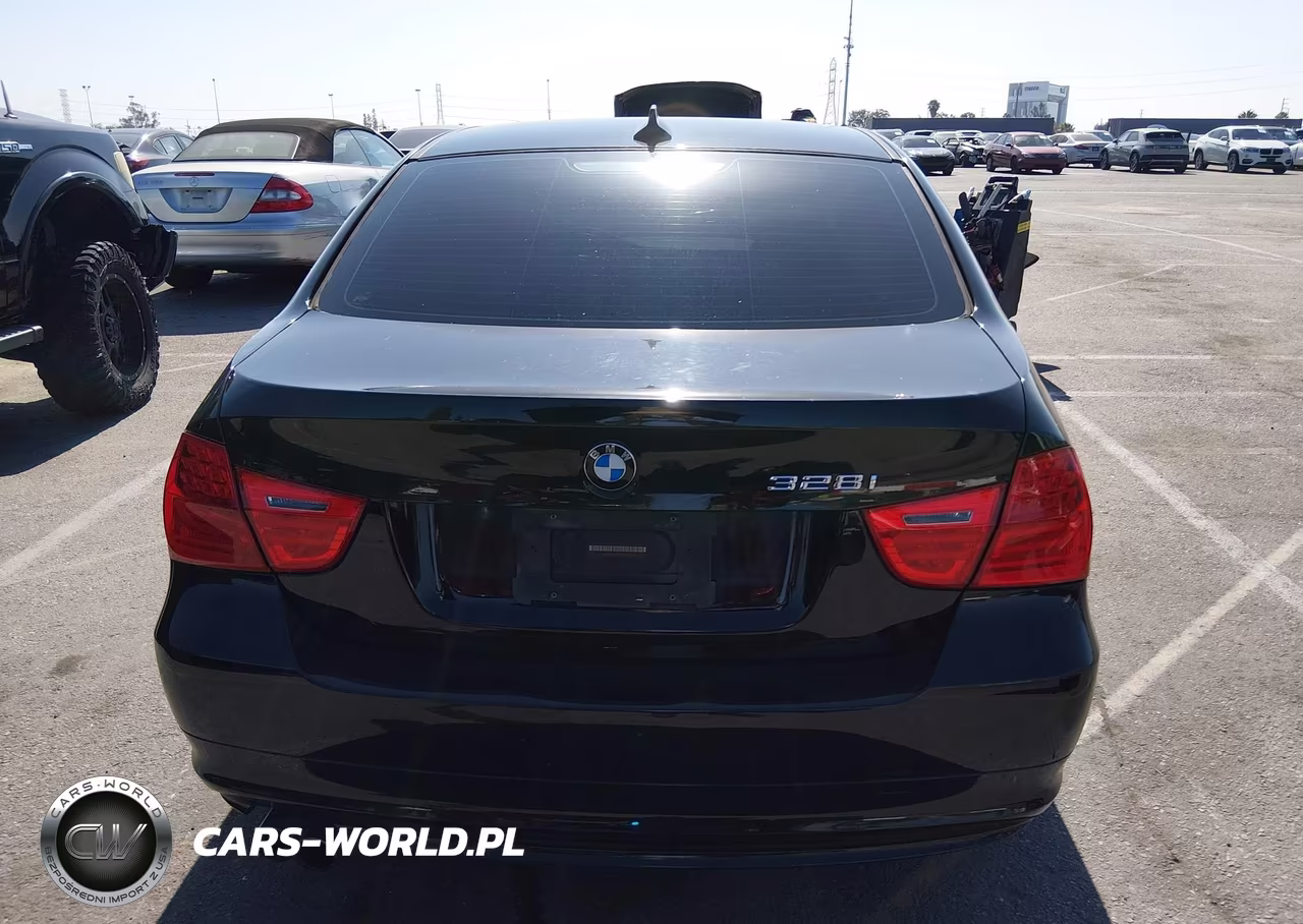 2009 BMW 328I VIN:WBAPH57559NL77605 - 16