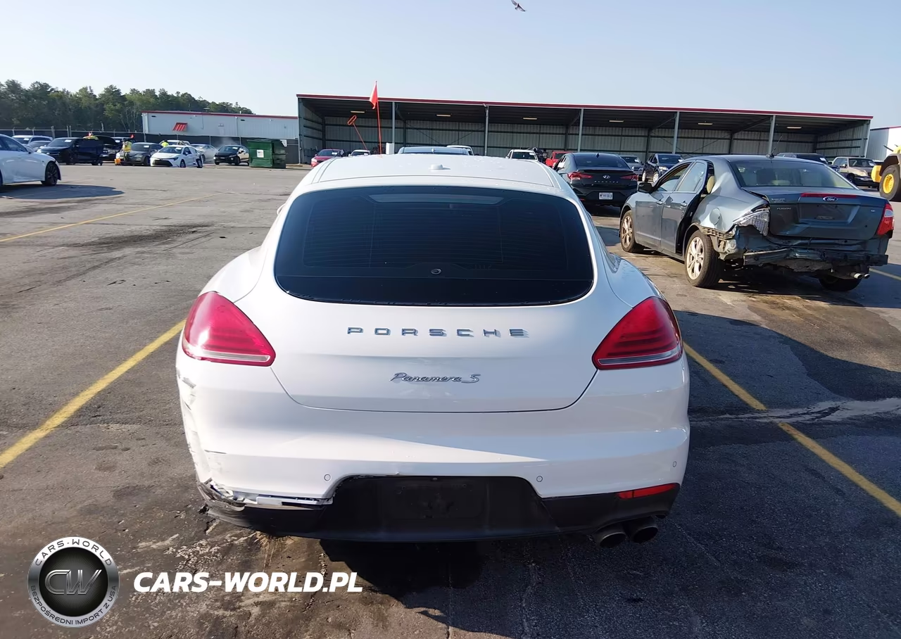 2015 Porsche Panamera S VIN:WP0AB2A7XFL050675 - 16