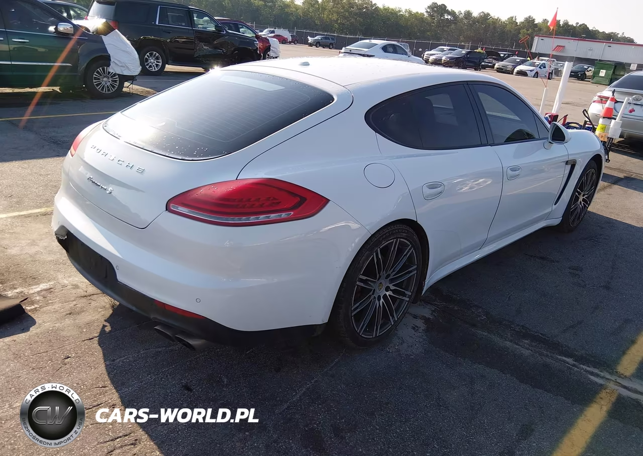 2015 Porsche Panamera S VIN:WP0AB2A7XFL050675 - 4