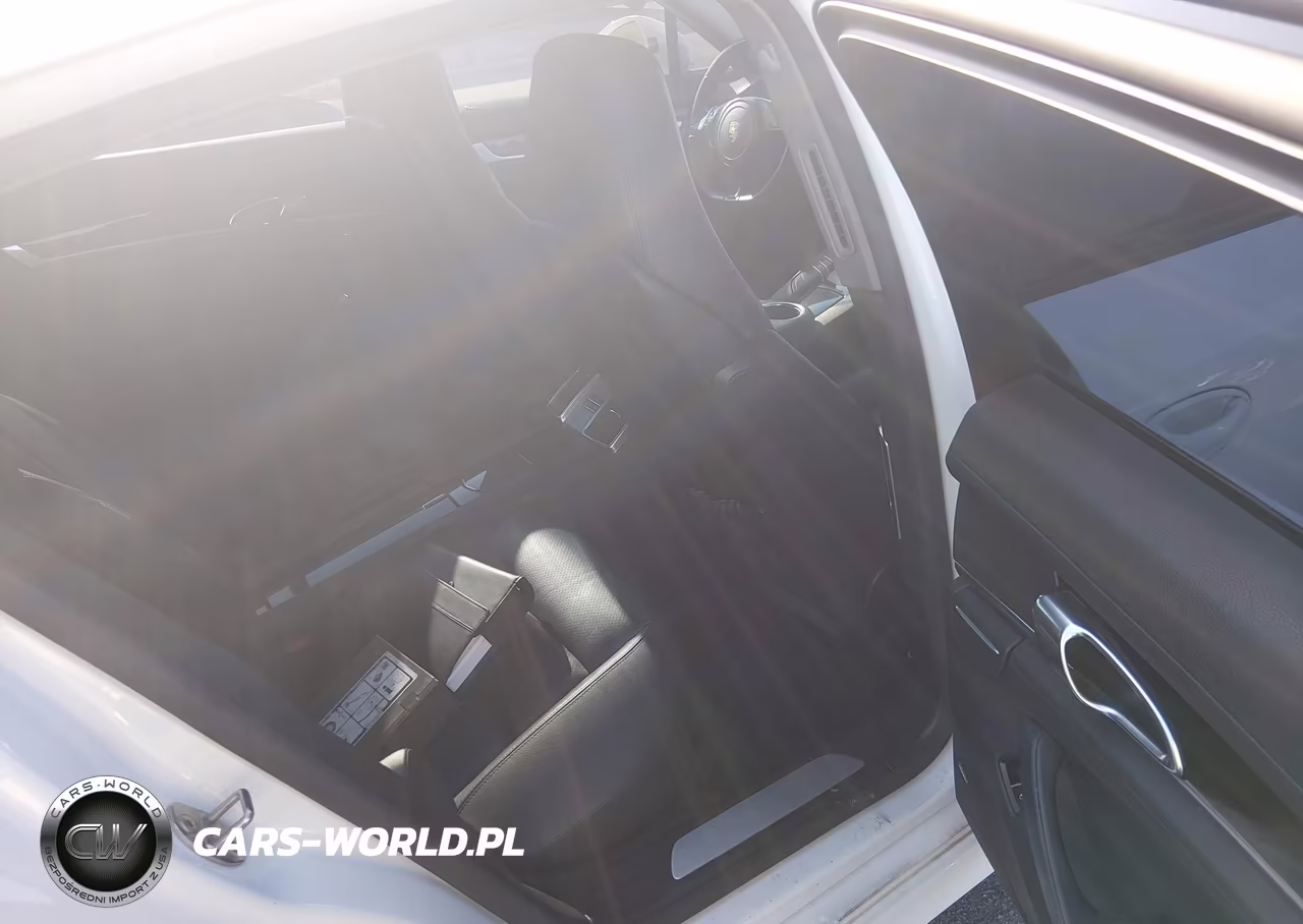 2015 Porsche Panamera S VIN:WP0AB2A7XFL050675 - 8