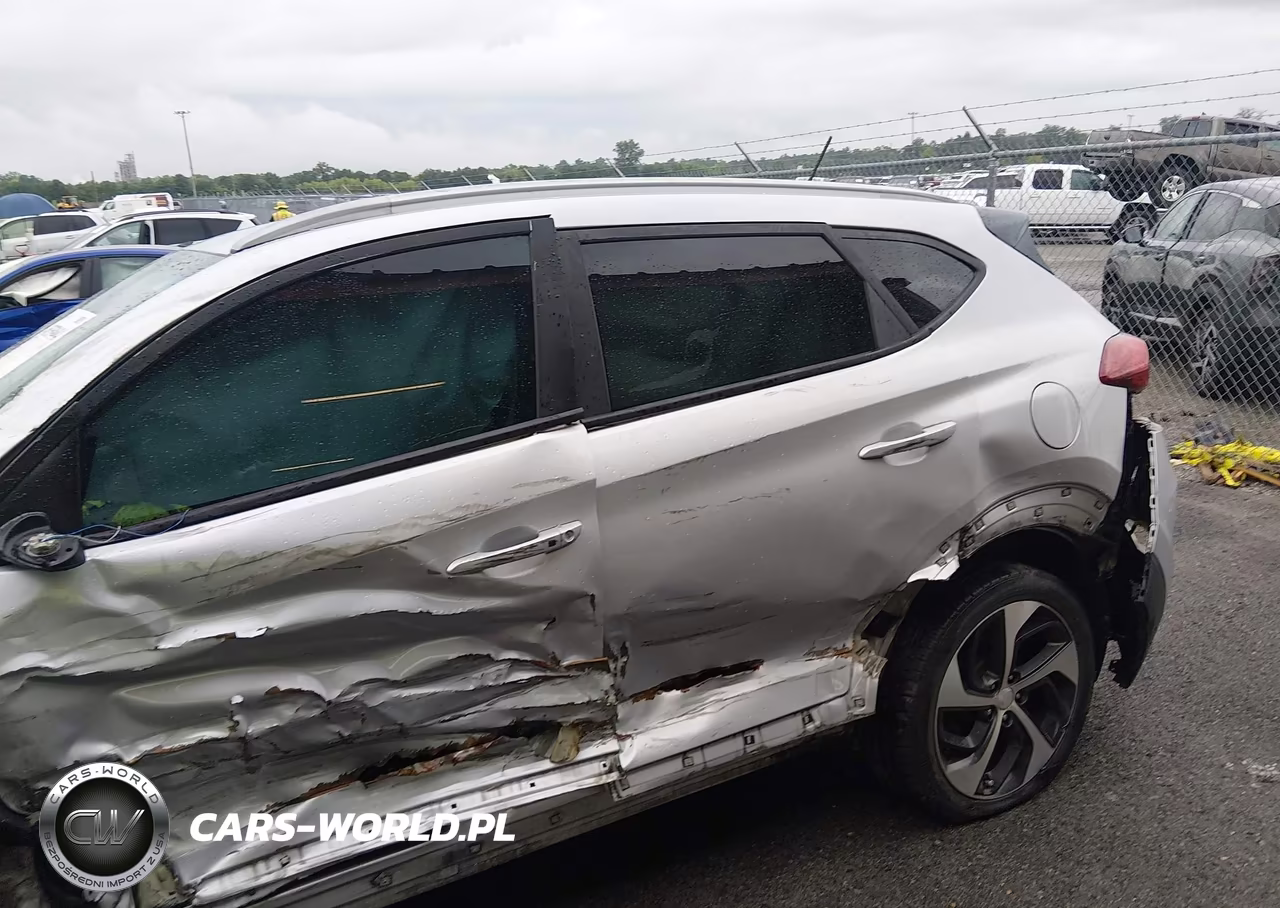2016 Hyundai Tucson Sport VIN:KM8J33A28GU164964 - 17