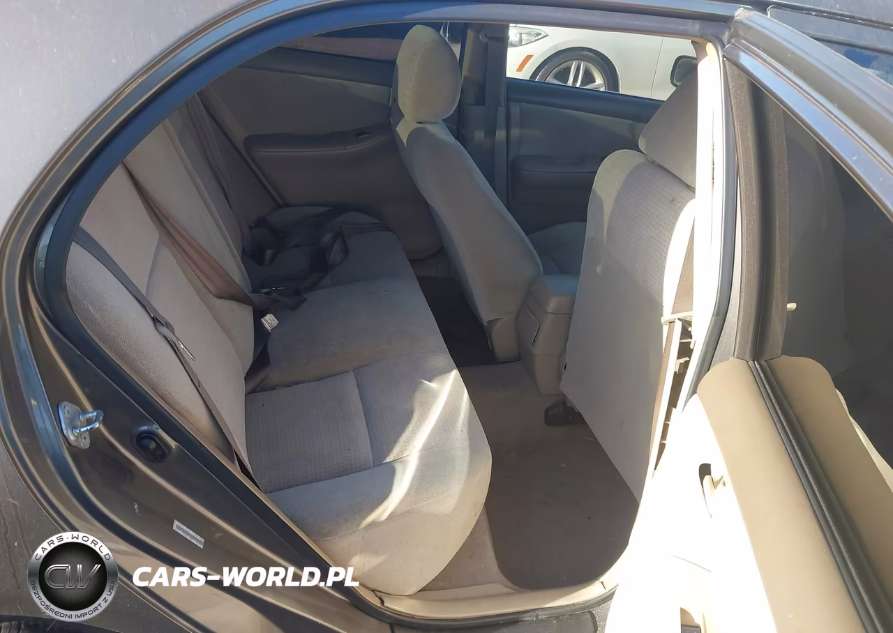 2007 Toyota Corolla Ce VIN:1NXBR32EX7Z838477 - 8