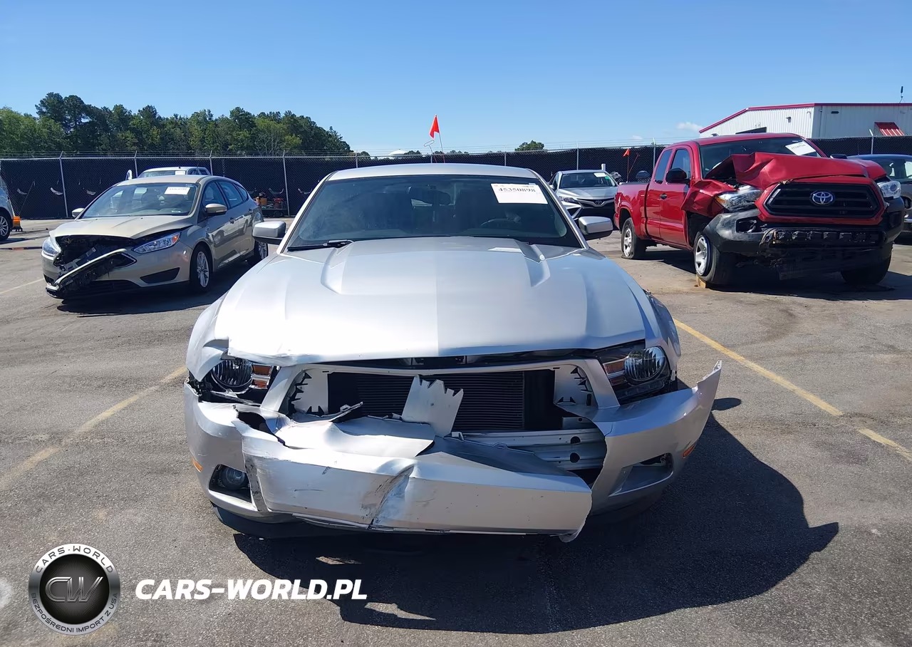2011 Ford Mustang V6 Premium VIN:1ZVBP8AM1B5153140 - 12