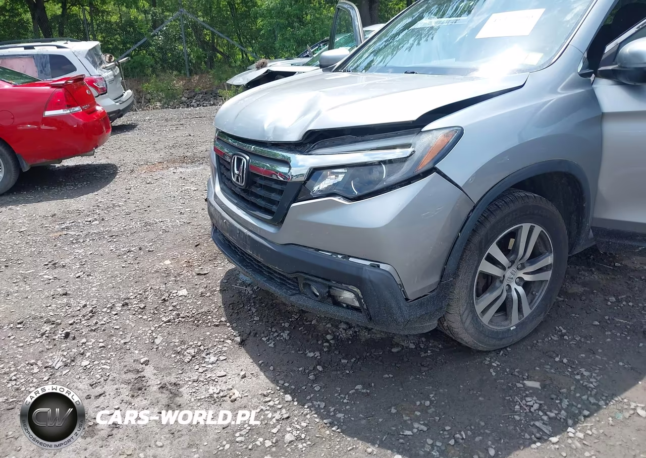 2017 Honda Ridgeline Rts VIN:5FPYK3F45HB016739 - 6