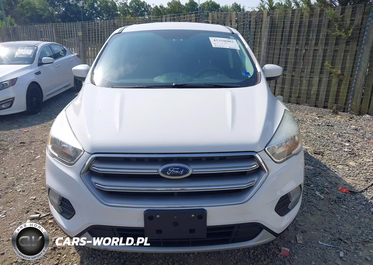 2017 Ford Escape Se VIN:1FMCU9GD1HUB55669 - 12