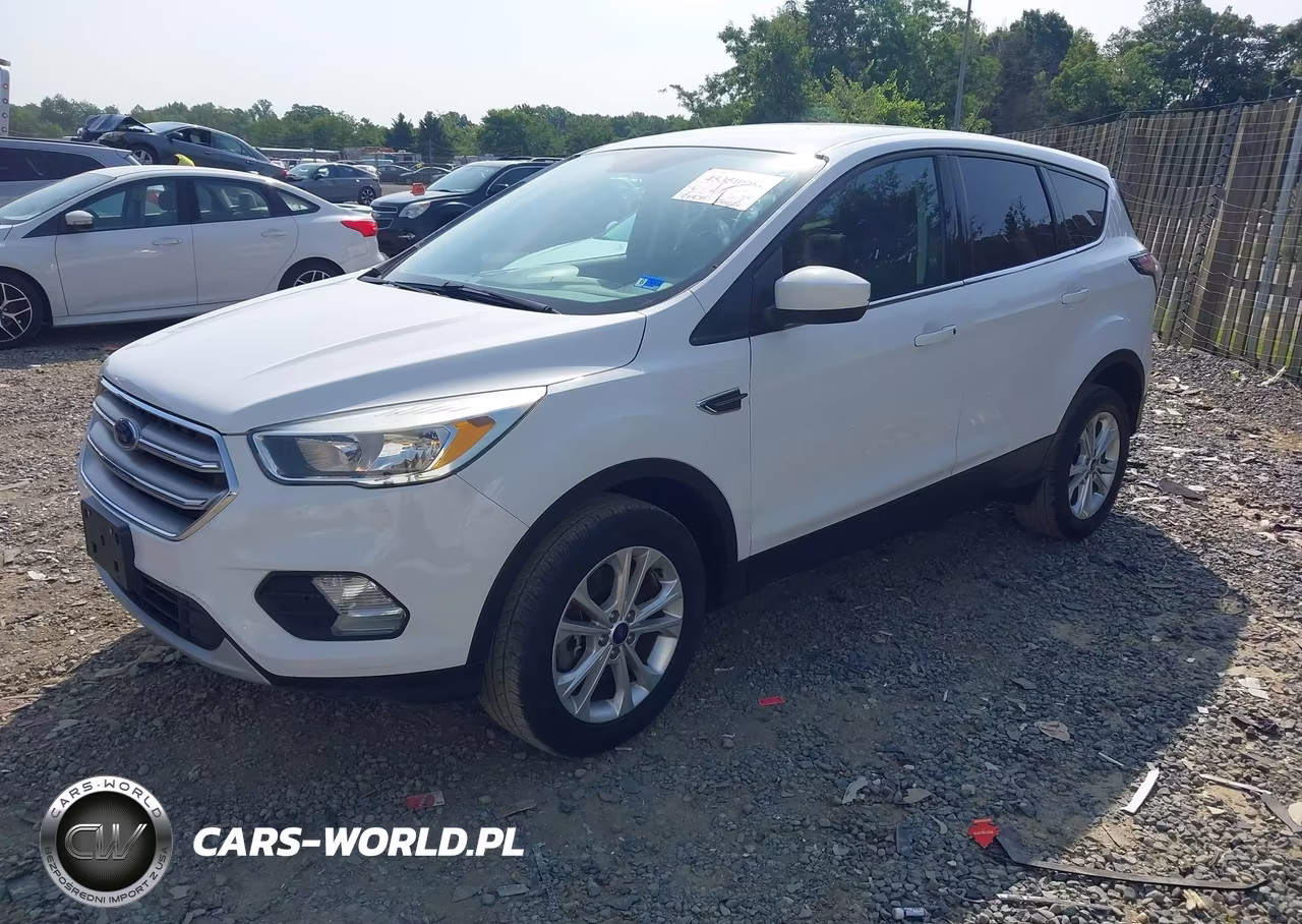 2017 Ford Escape Se VIN:1FMCU9GD1HUB55669 - 2
