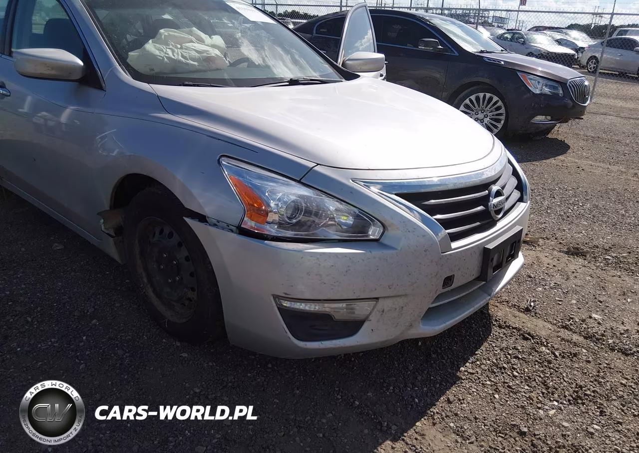 2015 Nissan Altima 2.5 S VIN:1N4AL3AP1FN305338 - 6