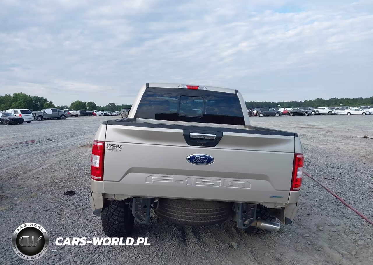 2018 Ford F-150 Xlt VIN:1FTEW1EG7JKE34843 - 17