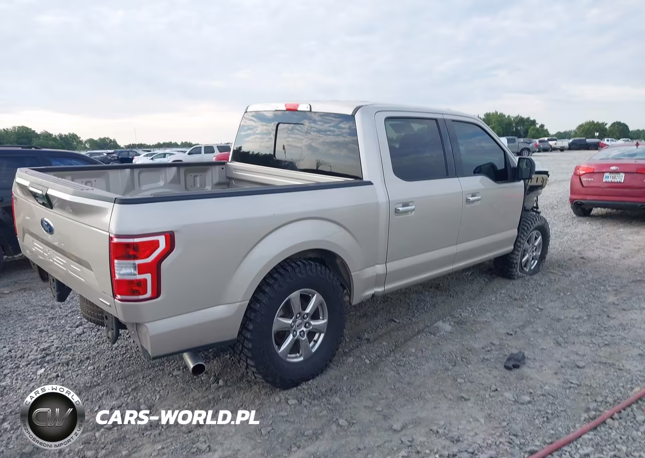 2018 Ford F-150 Xlt VIN:1FTEW1EG7JKE34843 - 4