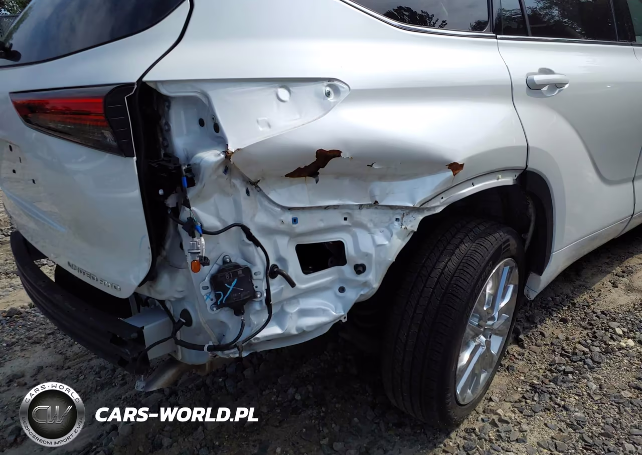 2020 Toyota Highlander Limited VIN:5TDDZRBH7LS051026 - 18