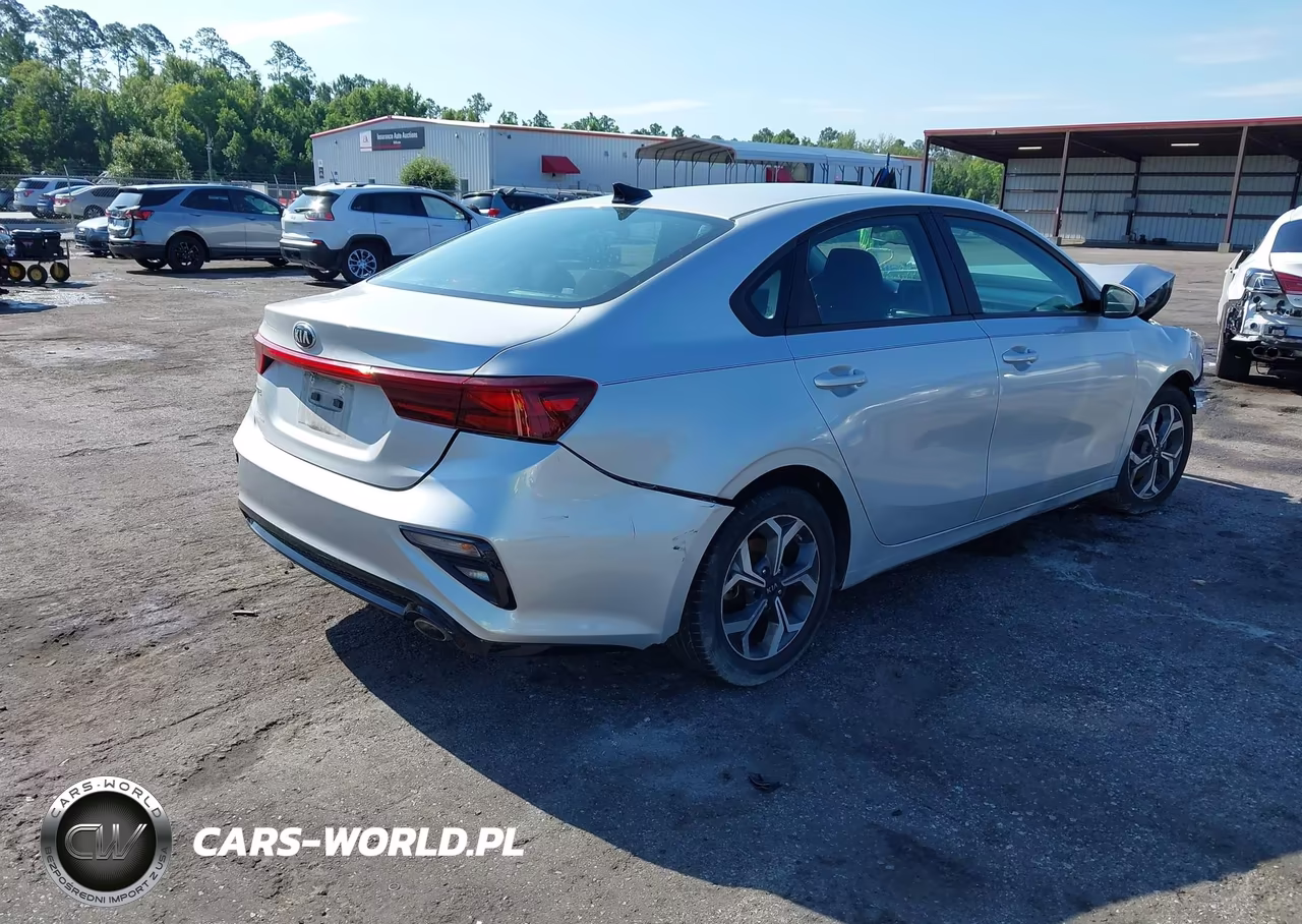 2020 Kia Forte Lxs VIN:3KPF24AD2LE213508 - 4