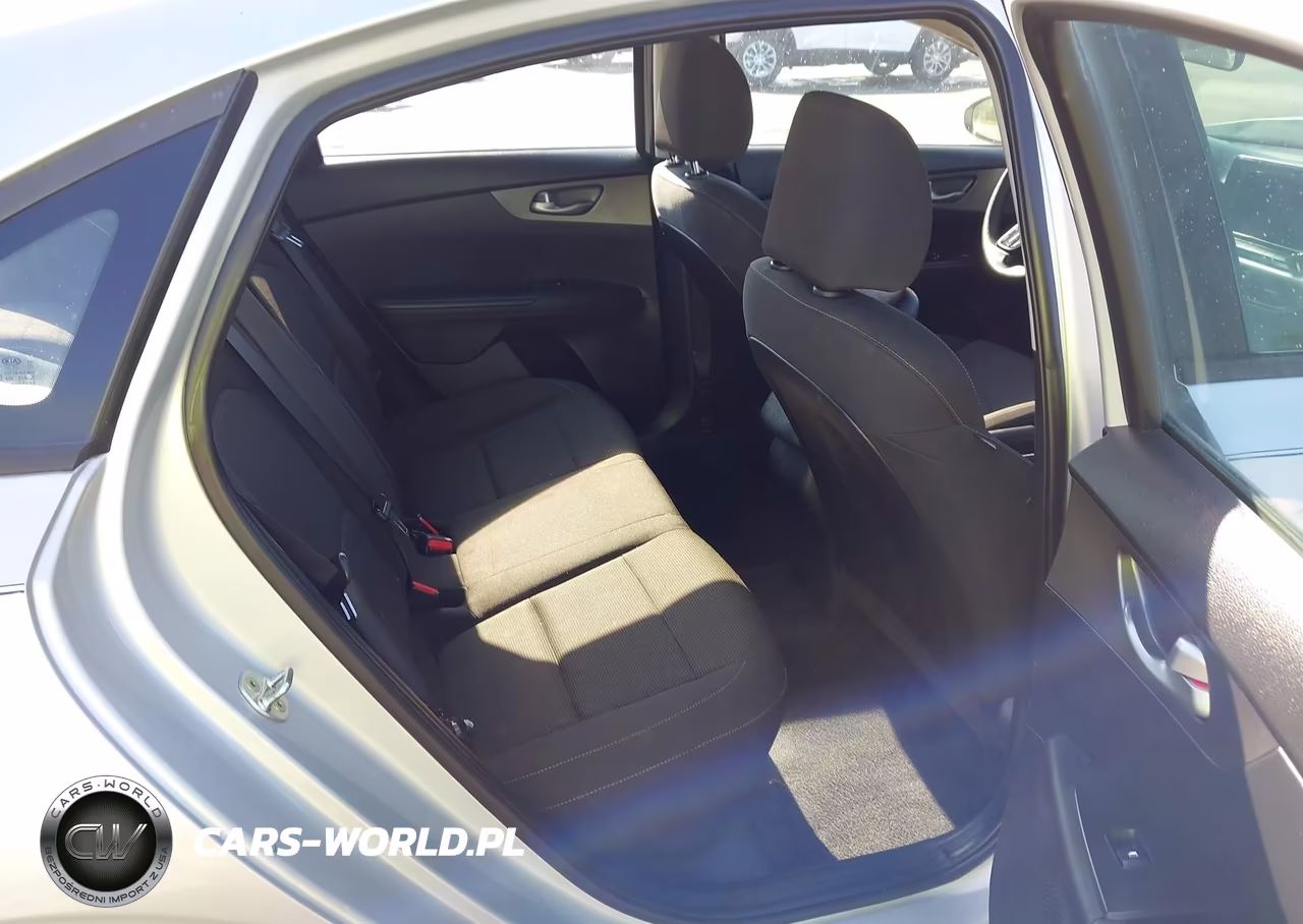 2020 Kia Forte Lxs VIN:3KPF24AD2LE213508 - 8