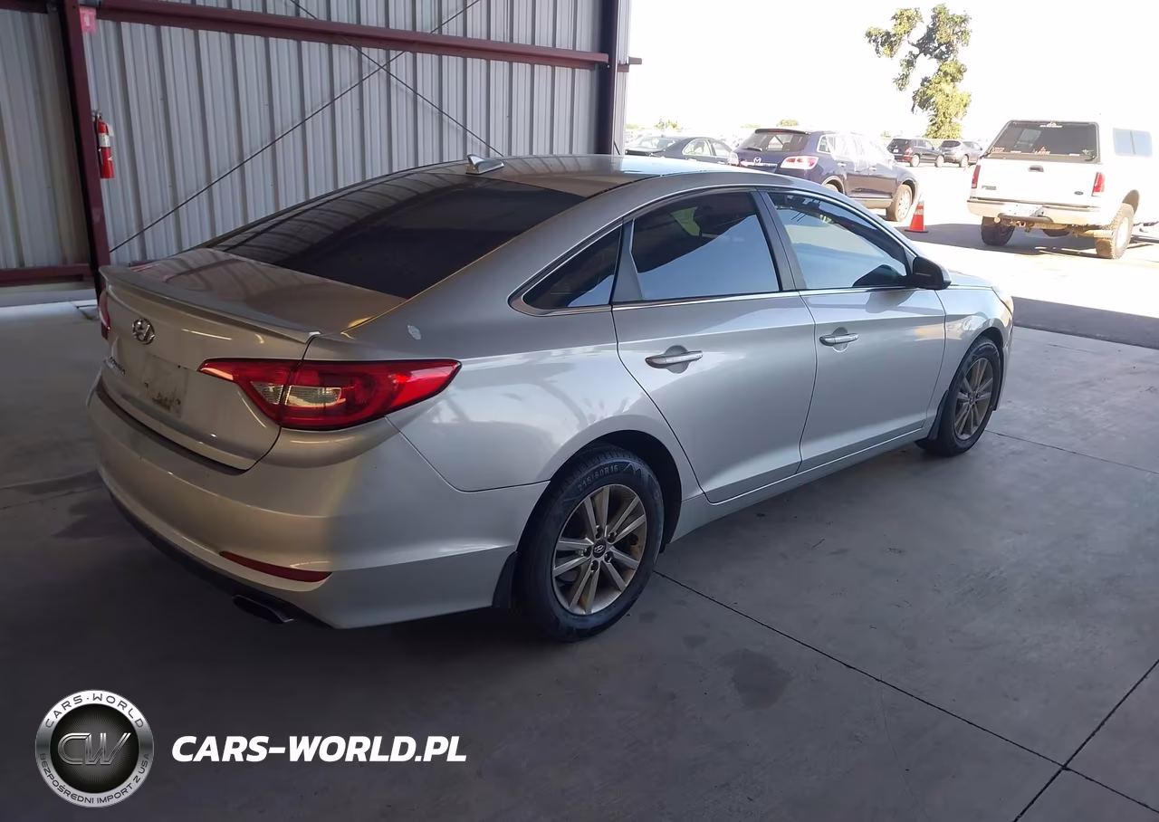 2015 Hyundai Sonata Se VIN:5NPE24AF2FH187926 - 4