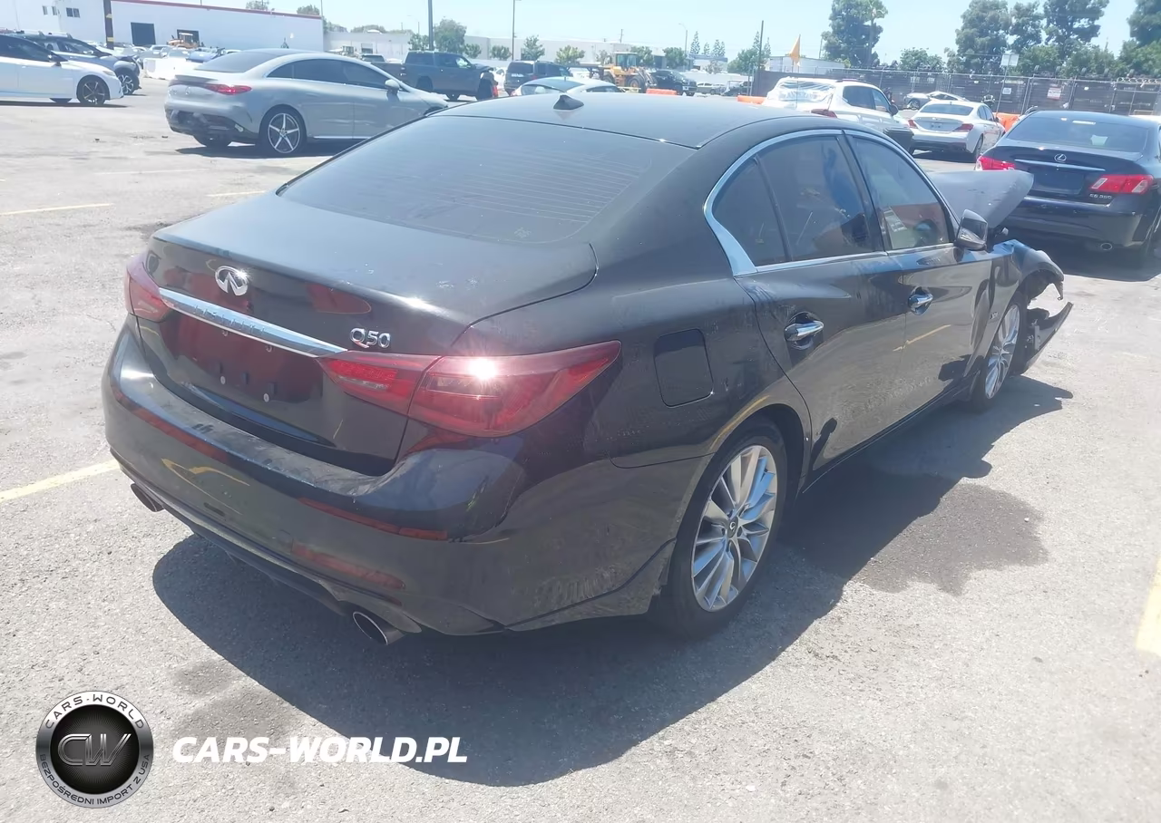 2018 Infiniti Q50 3.0T Luxe VIN:JN1EV7AP9JM592345 - 4