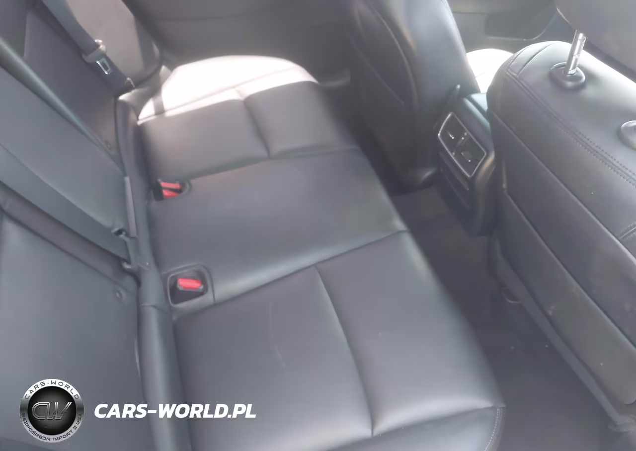 2018 Infiniti Q50 3.0T Luxe VIN:JN1EV7AP9JM592345 - 8