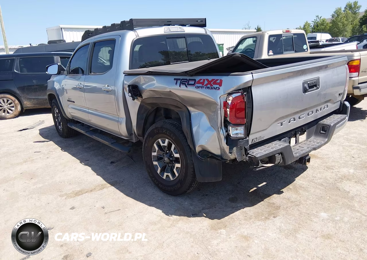 2022 Toyota Tacoma Trd Off Road VIN:3TMCZ5AN9NM500124 - 3