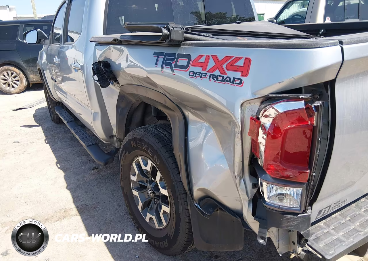 2022 Toyota Tacoma Trd Off Road VIN:3TMCZ5AN9NM500124 - 6