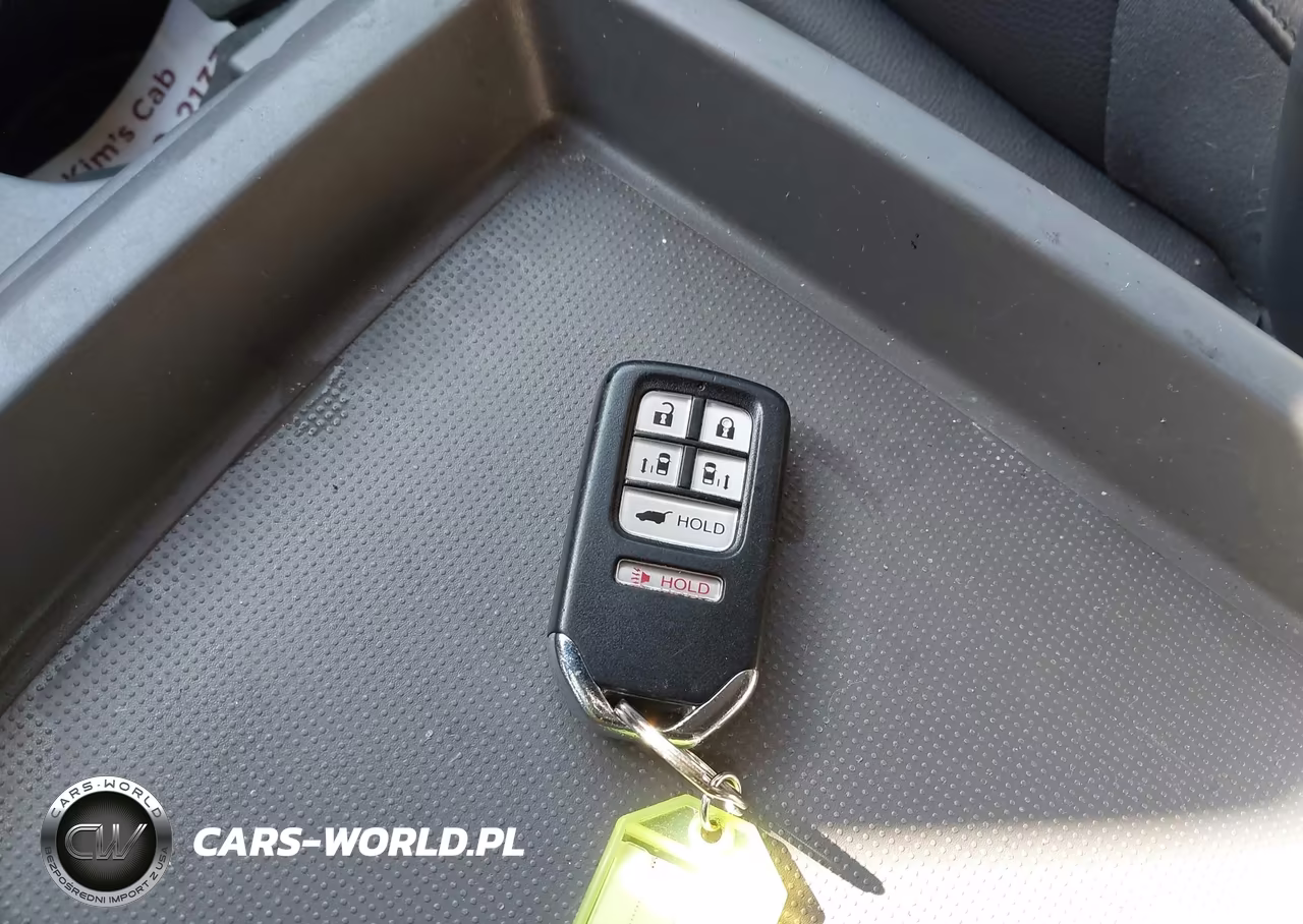 2016 Honda Odyssey Ex-L VIN:5FNRL5H62GB045716 - 11