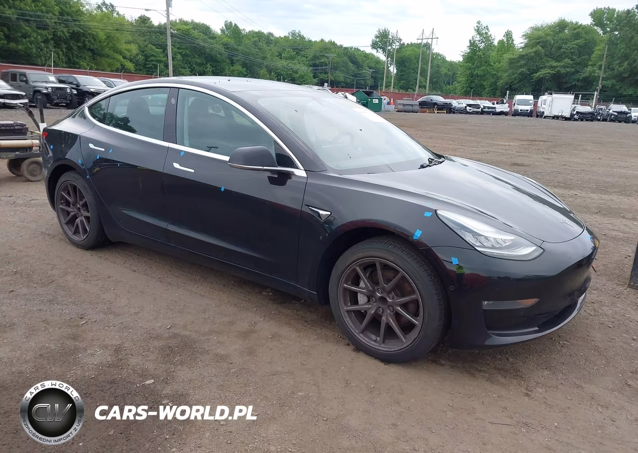2019 Tesla Model 3 Long Range-Mid Range-Standard Range-Standard Range Plus – zdjęcie 1 z 19