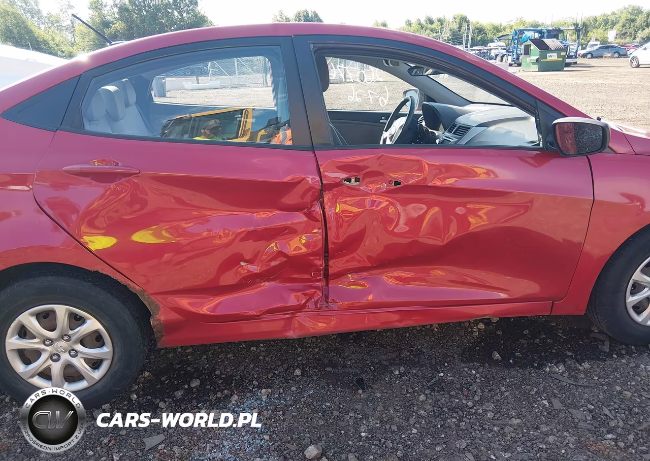2013 Hyundai Accent Gls VIN:KMHCT4AE0DU518156 - 6