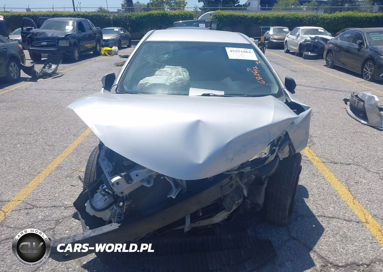 2016 Toyota Corolla L VIN:2T1BURHE2GC604280 - 15