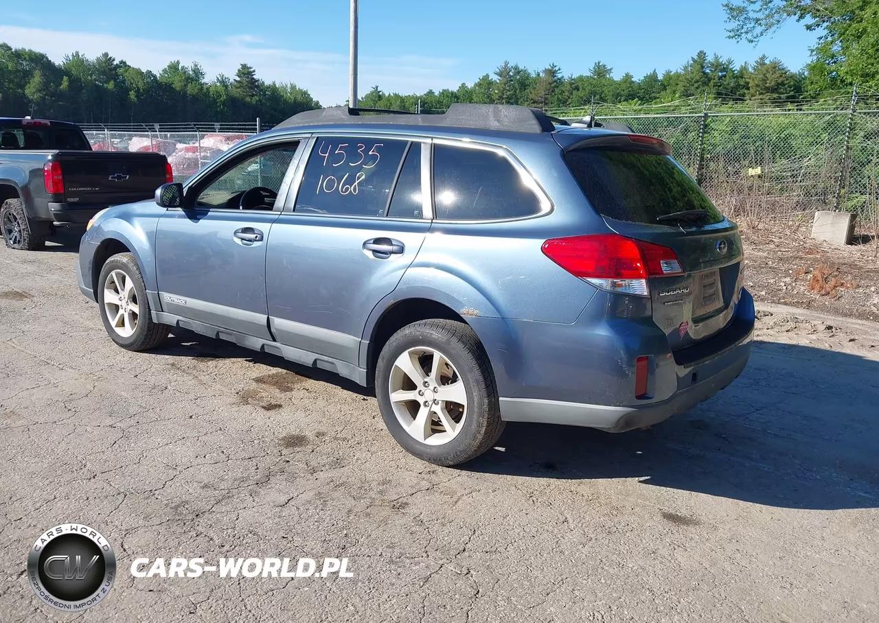 2014 Subaru Outback 2.5I Premium VIN:4S4BRBCC0E3204900 - 3