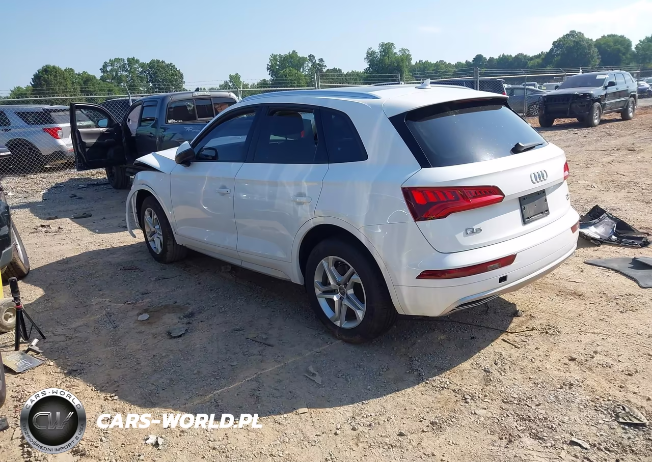 2018 Audi Q5 2.0T Premium-2.0T Tech Premium VIN:WA1ANAFY1J2177858 - 3