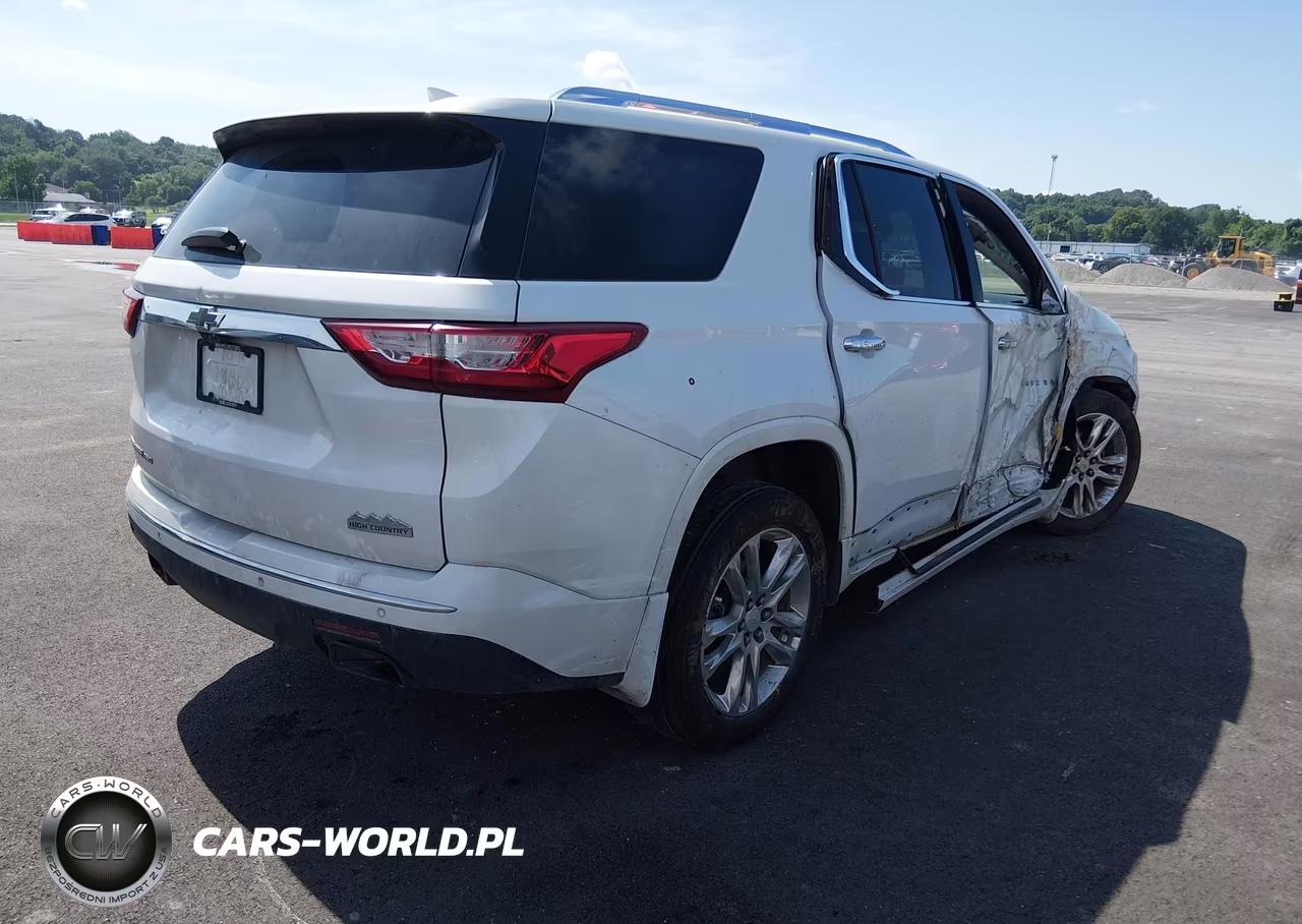 2018 Chevrolet Traverse High Country VIN:1GNEVKKW4JJ127860 - 4