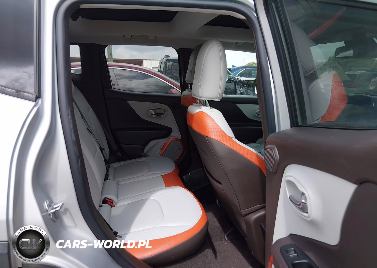 2016 Jeep Renegade Limited VIN:ZACCJADT2GPE12090 - 8